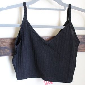 black cropped ribbed tank top